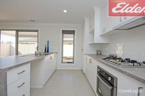 Property photo of 2 Middleton Crescent Wodonga VIC 3690