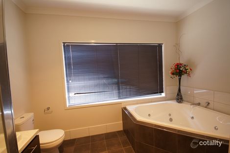 Property photo of 17 Roxburgh Crescent Blakeview SA 5114