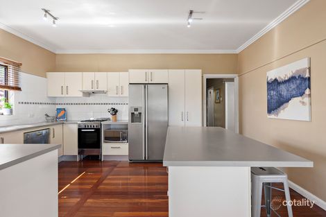 Property photo of 29 Ocean Street Mount Saint Thomas NSW 2500