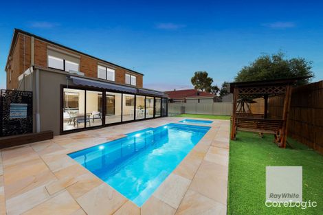 Property photo of 8 Evergreen Court Taylors Hill VIC 3037