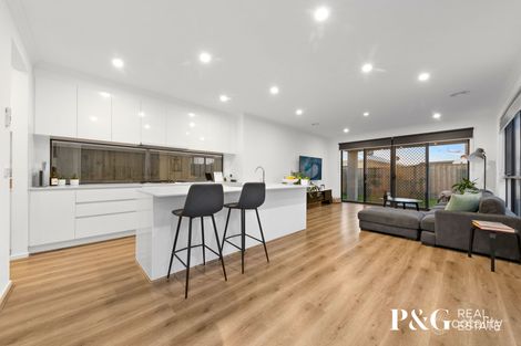 Property photo of 7 Walhallow Drive Clyde North VIC 3978