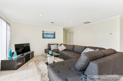 Property photo of 4/11 Caron Close Hallam VIC 3803