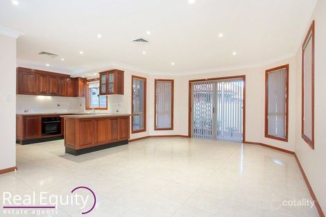 Property photo of 2 Aylsham Close Chipping Norton NSW 2170