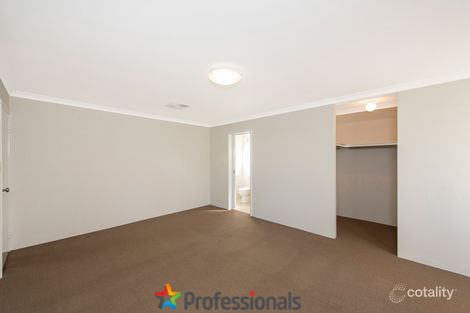 Property photo of 9 Anhinga Trail Dudley Park WA 6210