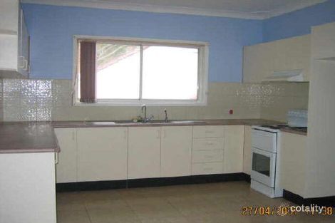 Property photo of 3 Iris Avenue Coniston NSW 2500