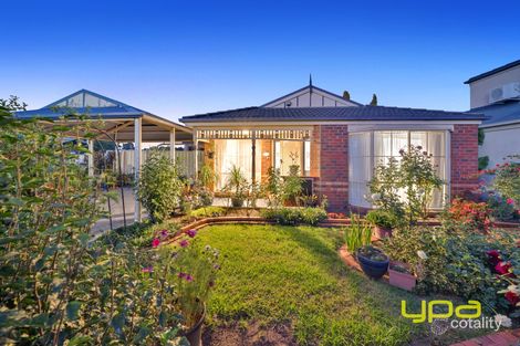 Property photo of 7 Flynn Court Narre Warren South VIC 3805