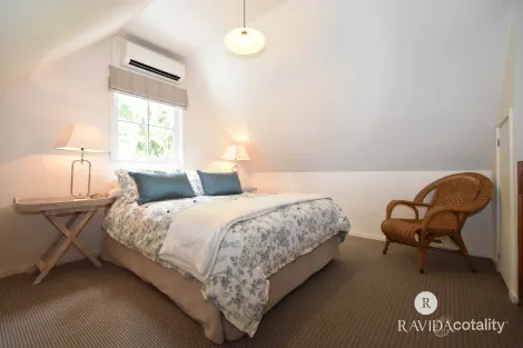 Property photo of 11 Kars Street Beechworth VIC 3747
