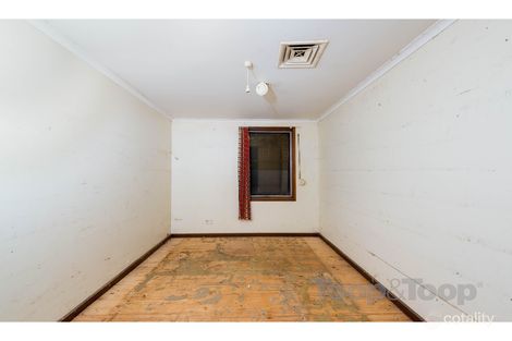 Property photo of 2 Hodge Court Morphett Vale SA 5162