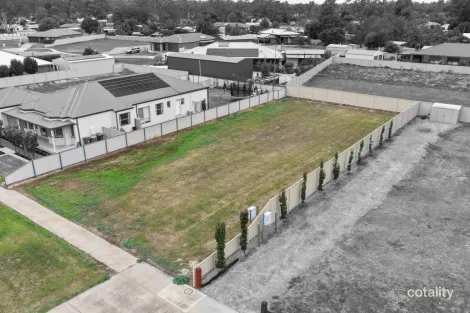 24 THOMPSON ST, KOONDROOK, VIC 3580