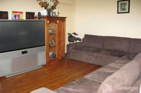 Property photo of 30 Fields Road Macquarie Fields NSW 2564