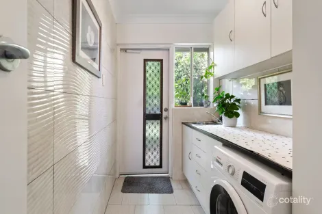 Property photo of 1 Albany Terrace Valley View SA 5093