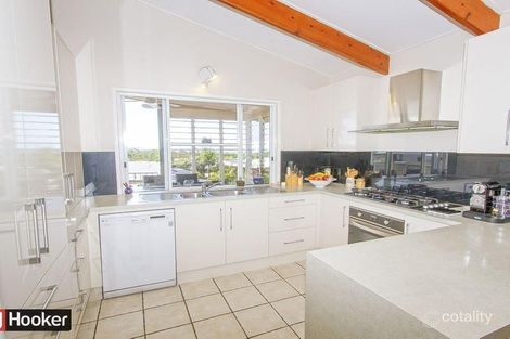 Property photo of 66 Booth Avenue Tannum Sands QLD 4680