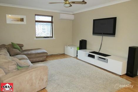 Property photo of 98 Blackadder Road Swan View WA 6056