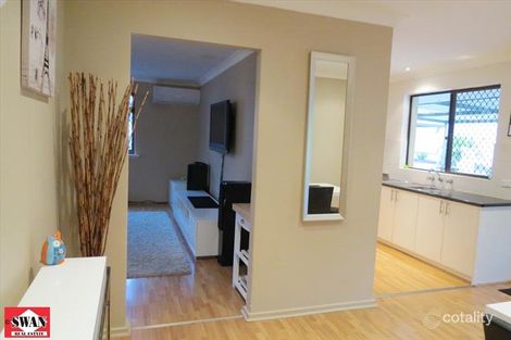 Property photo of 98 Blackadder Road Swan View WA 6056