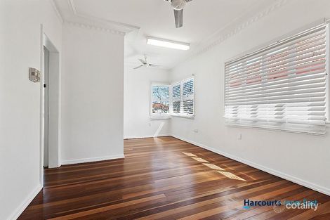 Property photo of 30 Wills Street Coorparoo QLD 4151