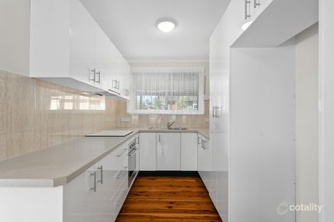 Property photo of 2/2 Exmouth Road Kanahooka NSW 2530