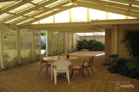 Property photo of 17 St Laurent Mews Port Kennedy WA 6172