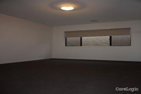 Property photo of 9 Brocker Street Clyde North VIC 3978