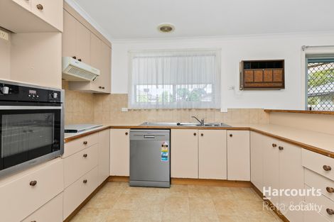 Property photo of 38 Sandhurst Crescent Bundoora VIC 3083