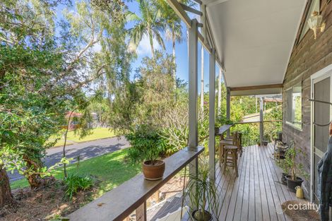 Property photo of 9 Inderwong Avenue Ocean Shores NSW 2483
