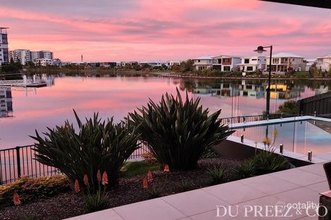 Property photo of 66 Reflection Crescent Birtinya QLD 4575