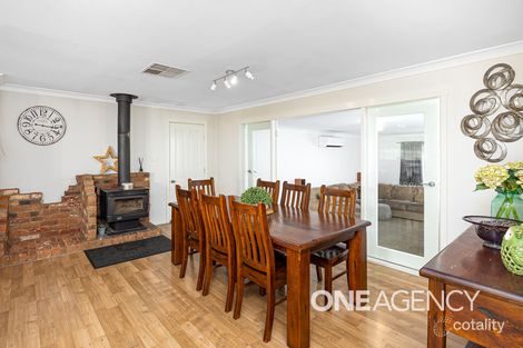 Property photo of 52 Maple Road Lake Albert NSW 2650