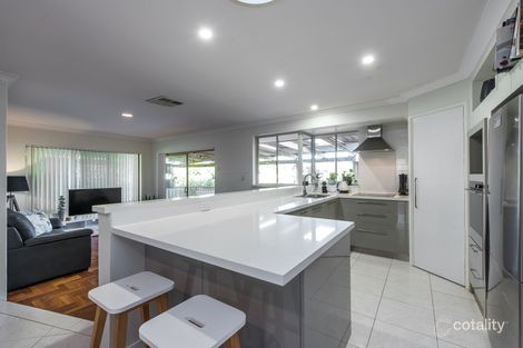 Property photo of 4 Gradient Way Beldon WA 6027