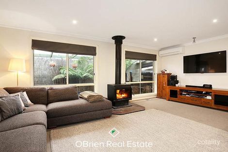 Property photo of 6 Hastings Street Pearcedale VIC 3912