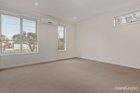 Property photo of 2/1087-1089 North Road Hughesdale VIC 3166