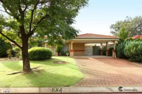Property photo of 37 Parkland Trail Canning Vale WA 6155