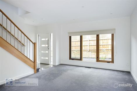 Property photo of 2/6 William Street Ringwood VIC 3134
