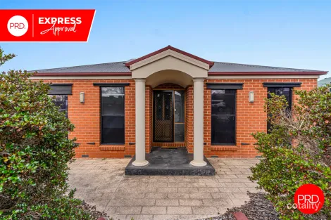 Property photo of 5 Timberview Terrace Kangaroo Flat VIC 3555