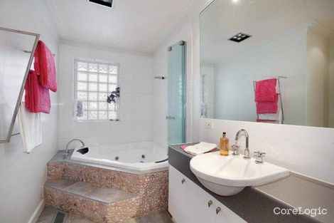 Property photo of 17 Grange Road Toorak VIC 3142