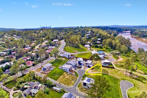 Property photo of 5 Eugenia Close Kenmore QLD 4069