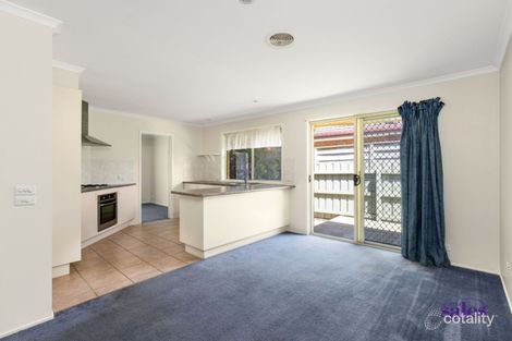 Property photo of 4 Claire Close Pakenham VIC 3810