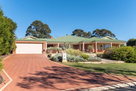 Property photo of 7 Bohemia Court Helena Valley WA 6056