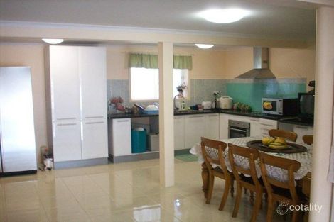 Property photo of 48 Dandenong Road Jamboree Heights QLD 4074