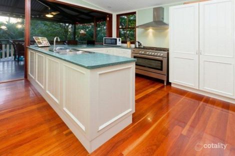 Property photo of 7 Cedar Street Greenslopes QLD 4120