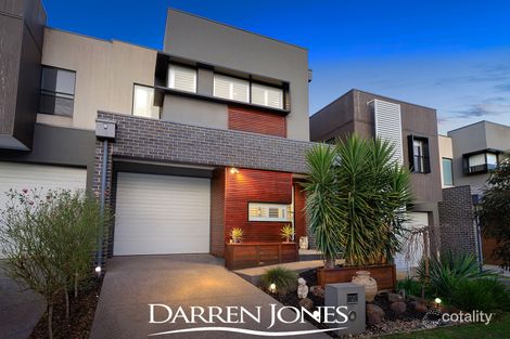 Property photo of 10 Sun Orchid Circuit St Helena VIC 3088