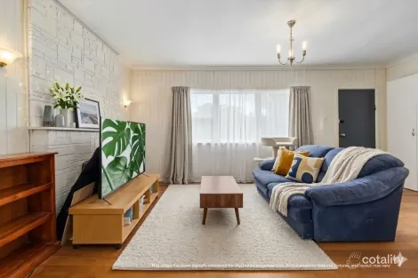 Property photo of 4 Edinburgh Road Bayswater VIC 3153