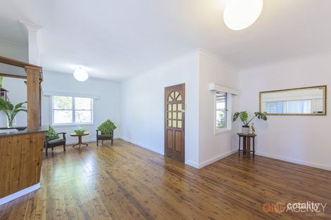 Property photo of 4 Elsdon Street Redhead NSW 2290