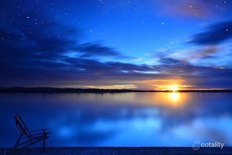 16 Doeblien Dr, South Stradbroke, QLD 4216