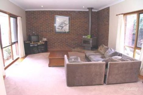 Property photo of 3 Mersey Close Rowville VIC 3178