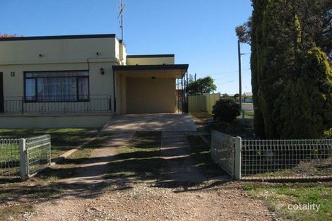 Property photo of 2 Pearce Street Parkes NSW 2870