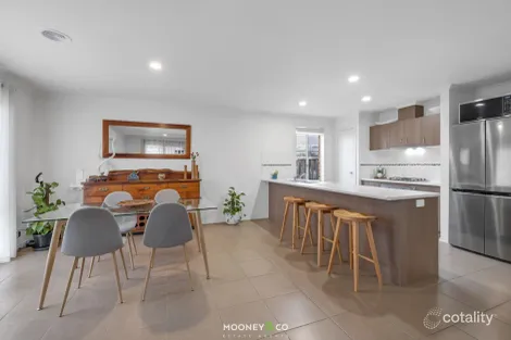 Property photo of 57 Springhill Drive Cranbourne VIC 3977