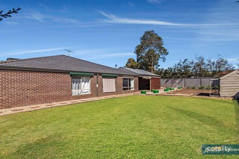 Property photo of 14 Eric Court Kilmore VIC 3764