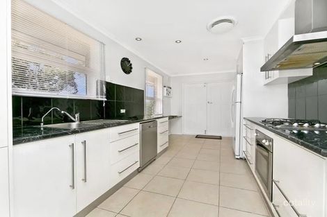 Property photo of 1 Flinders Avenue Fairview Park SA 5126