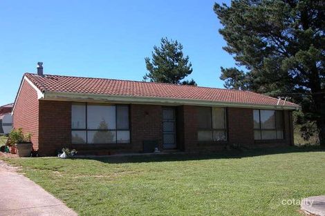 34 Tableland Rd, Wentworth Falls, NSW 2782