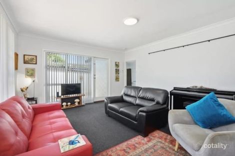 Property photo of 3 Colleen Street Gosnells WA 6110