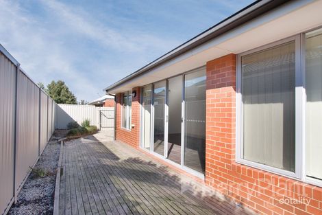 Property photo of 21 Macquarie Circuit Pakenham VIC 3810